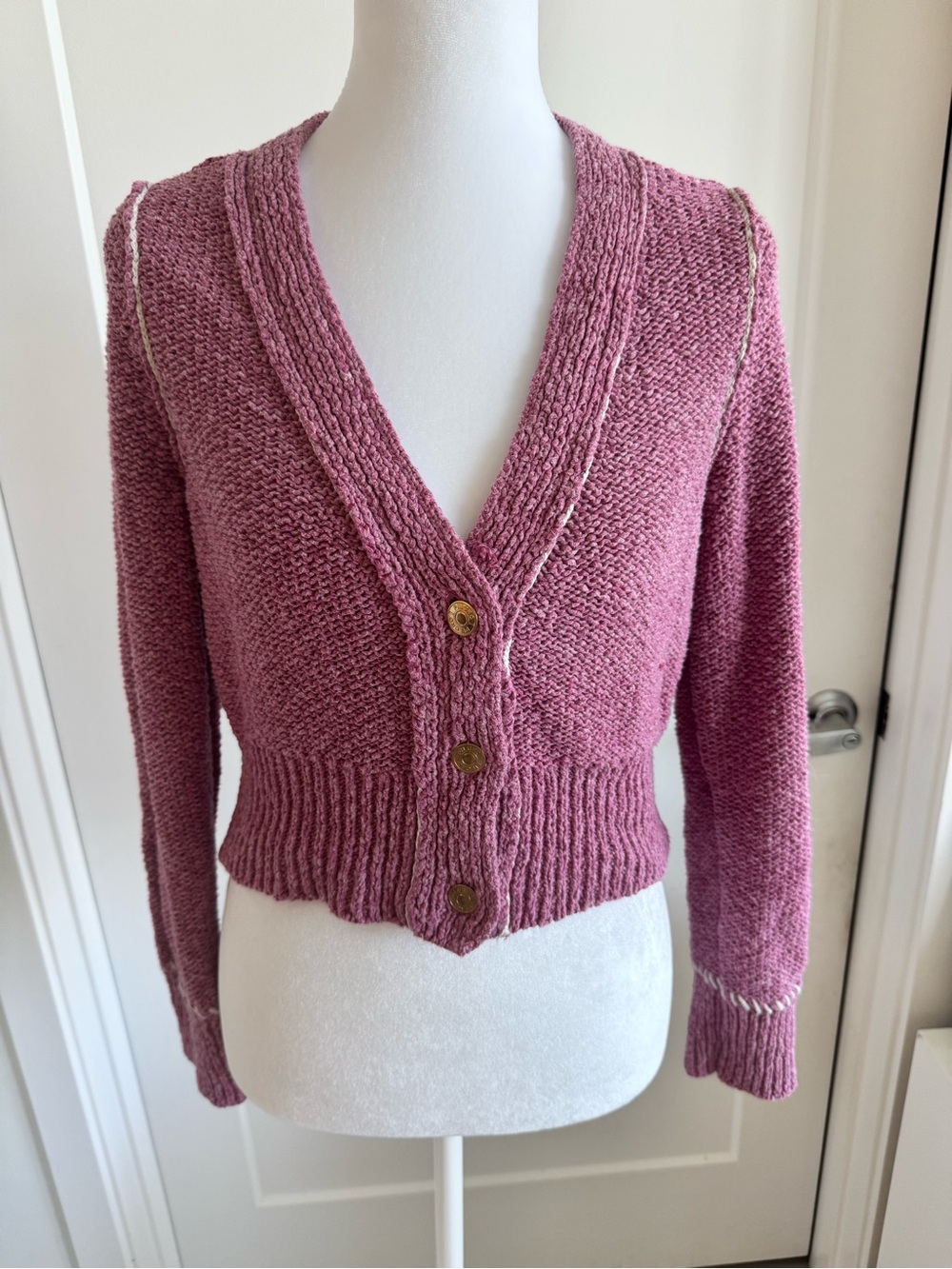 Pilcro Cropped V-Neck Button Front Sweater Cardigan - Pink